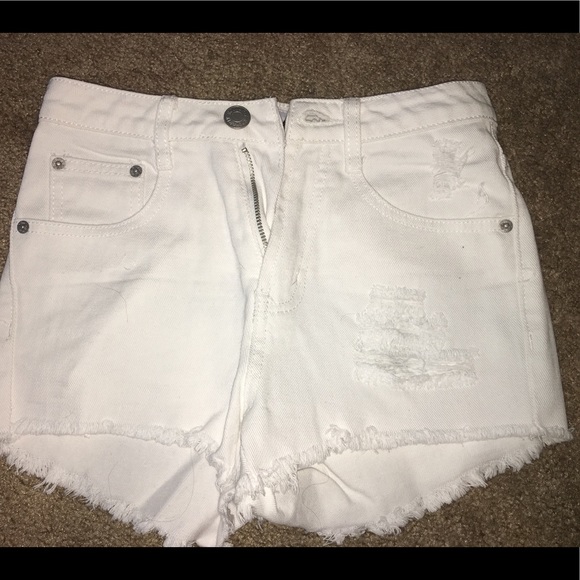 The rockn rev white shorts - Picture 1 of 2